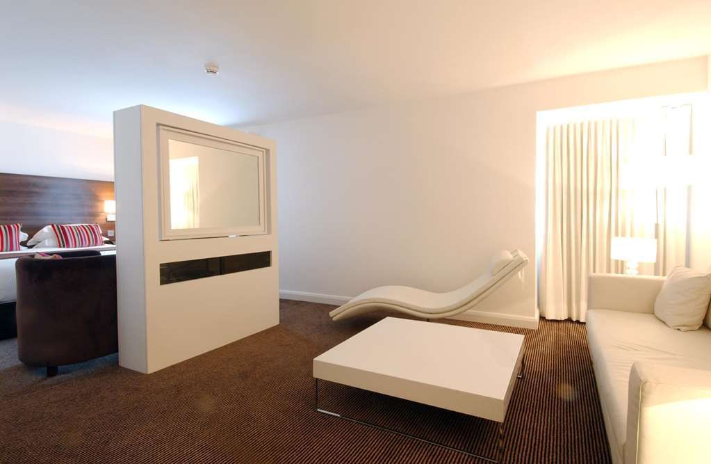 Doubletree By Hilton Chester Habitación foto